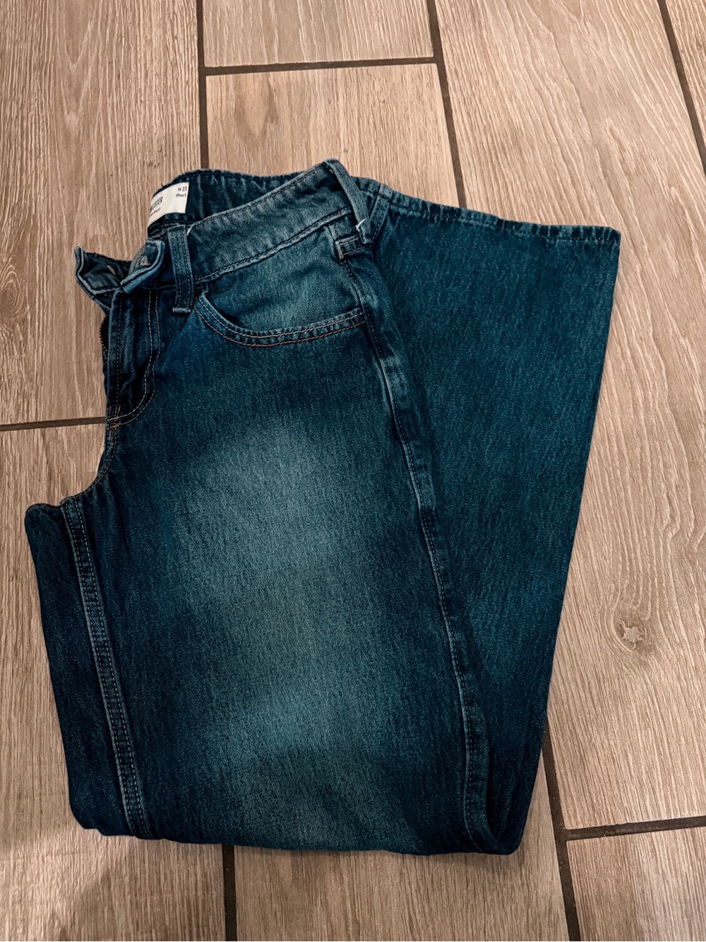 Hollister Indigo Low Rise Baggy Jeans